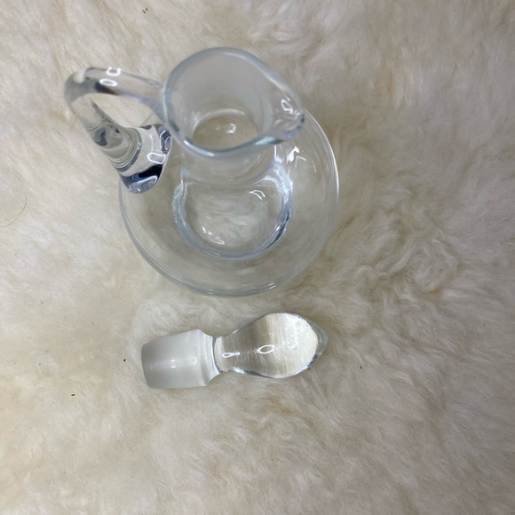 Oil and Vinegar Glass Bottle - Picture 4 of 5